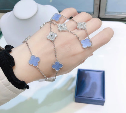 [Glimmer]CLOVER 10 MOTIFS CHALCEDONY DIAMONDS SILVER NECKLACE